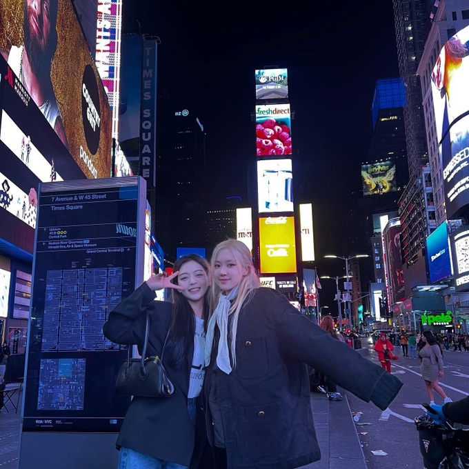 4 nữ quản lý của Blackpink đều xinh đẹp, có hồ sơ khủng-10