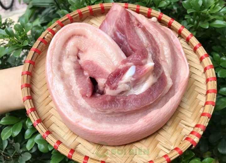 Mẹo phân biệt thịt lợn sạch và thịt lợn tăng trọng-1