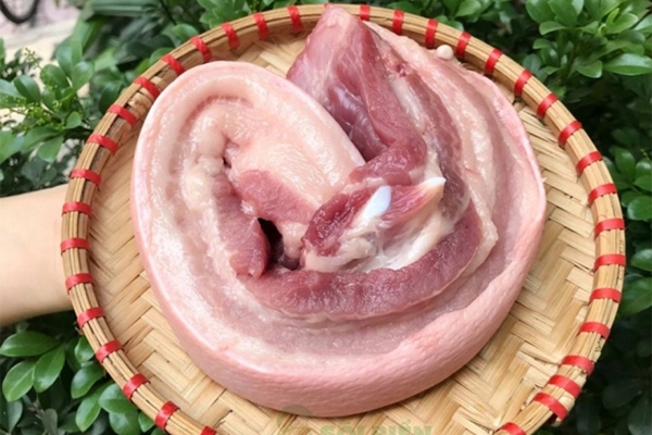 Dấu hiệu nhận biết thịt lợn bệnh-2