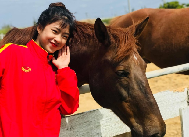 Màn dậy thì thành công của cơn lốc đường biên Thanh Nhã-4