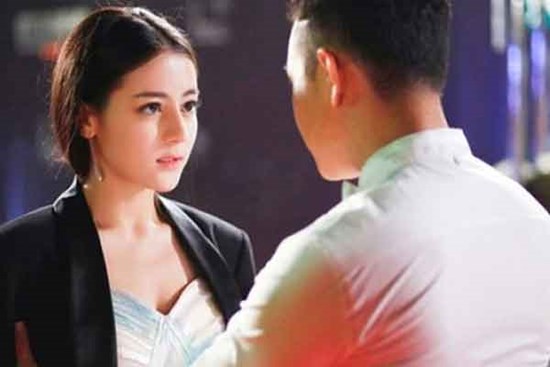 Ngoại tình với trai làm thuê, vợ trẻ 'giãi bày' lý do khiến chồng nghe xong chết lặng