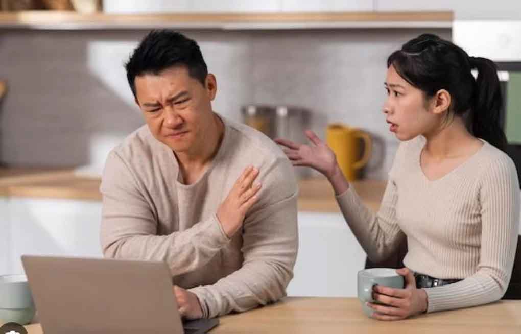 Mở ví bạn trai phát hiện điều bí mật, tôi nghi ngờ tình cảm thật của anh-1