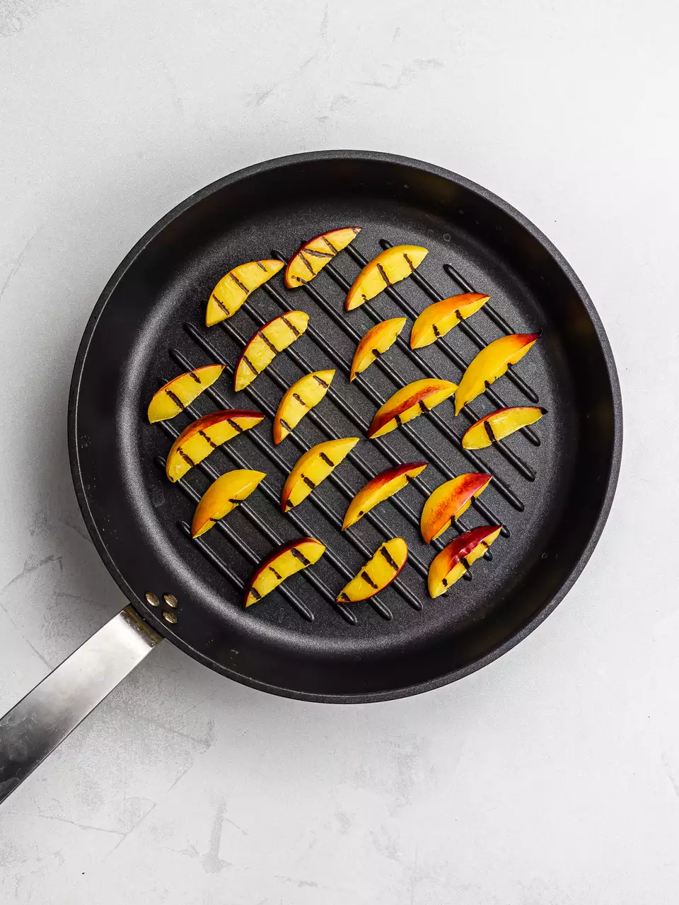 Gợi ý công thức salad dưỡng da trắng khỏe, ngăn ngừa nám hiệu quả-3