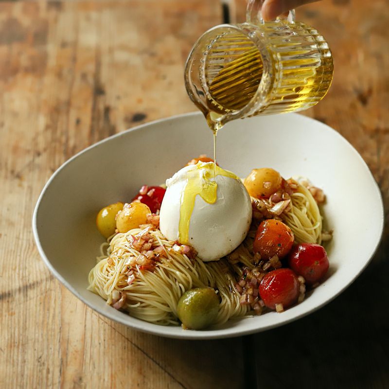 3 cách làm món mì trộn thơm ngon giúp bạn đánh bay cảm giác chán ăn ngày nắng nóng-23