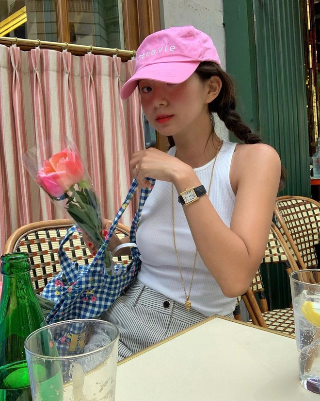 5 item màu hồng dễ phối đồ cho các nàng diện đi concert BLACKPINK-10