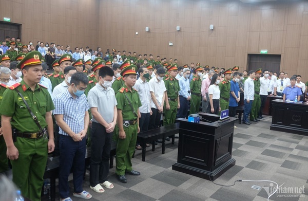 Tòa tuyên 4 án tù chung thân vụ chuyến bay giải cứu-5