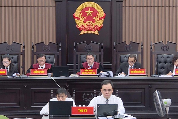 Tòa tuyên 4 án tù chung thân vụ chuyến bay giải cứu-7