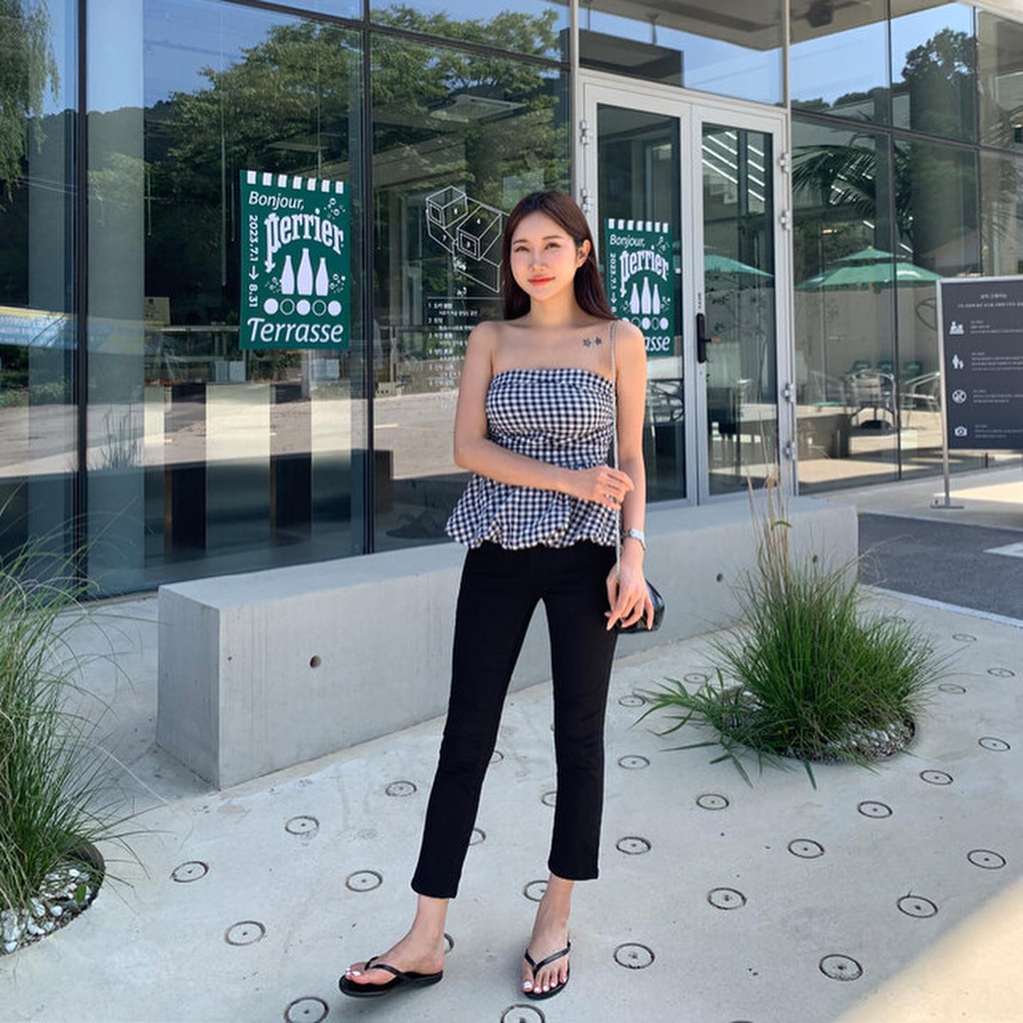 Mặc gì đi concert BLACKPINK nếu trời mưa?-4