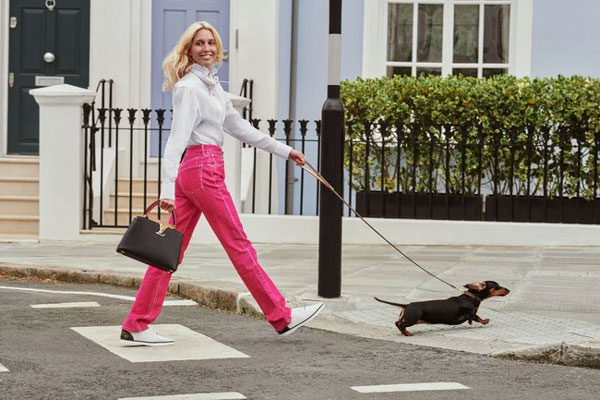 Cuộc sống vương giả phủ đầy nhung lụa của nàng công chúa giàu từ trong trứng nước: Không sống trong cung điện, ra khỏi nhà là phải đẹp-4