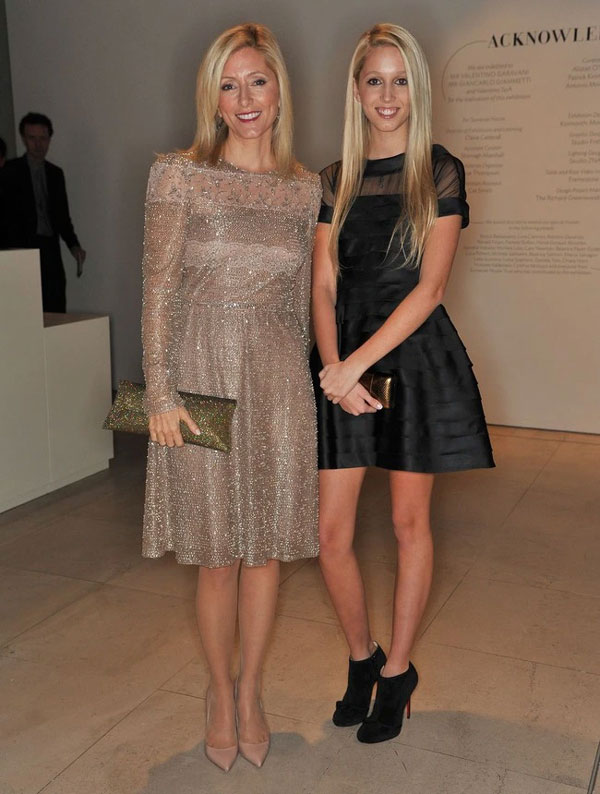 Cuộc sống vương giả phủ đầy nhung lụa của nàng công chúa giàu từ trong trứng nước: Không sống trong cung điện, ra khỏi nhà là phải đẹp-6