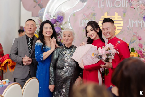 Nhận hồi môn 26 sổ đỏ cùng lúc, cô dâu ở Huế nghẹn ngào khi mẹ tiết lộ điều không ngờ-2