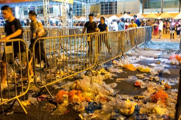 Đất vàng giữa trung tâm thành nơi... chăn bò, đổ rác-23