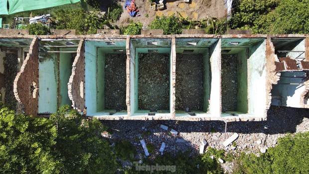 Đất vàng giữa trung tâm thành nơi... chăn bò, đổ rác-9