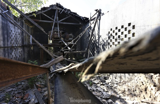 Đất vàng giữa trung tâm thành nơi... chăn bò, đổ rác-19