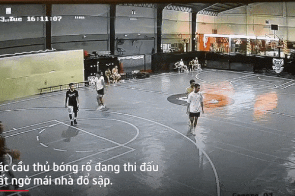 Camera ghi lại khoảnh khắc người đàn ông đuổi theo kẻ trộm xe máy trong vô vọng ở TP.HCM-1