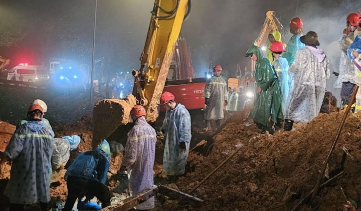 Sạt lở vùi lấp chốt CSGT trên đèo Bảo Lộc: Tìm thấy thi thể cả 4 nạn nhân-1