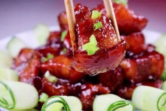 Nấu thịt kho tàu ngon chuẩn vị cần những nguyên liệu gì và nấu như thế nào?