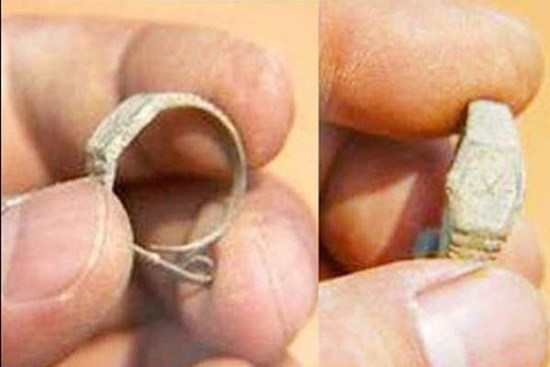 Khai quật mộ cổ gần 400 tuổi, chuyên gia tranh cãi gay gắt vì sự xuất hiện của đồng hồ 