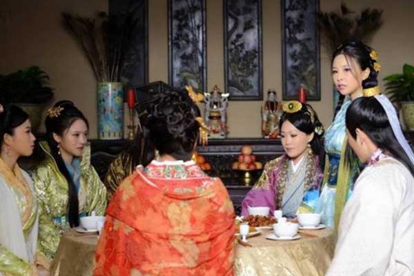 Có câu tam thê tứ thiếp, nam nhân thời xưa thực sự một lần cưới 3 vợ, 4 thiếp?-1