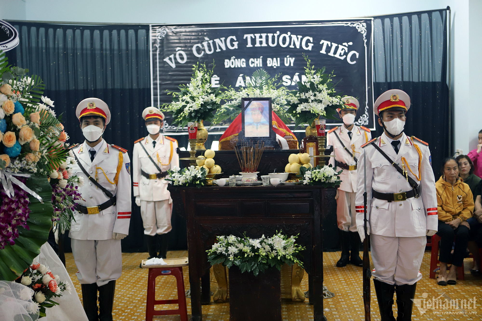 Truy thăng quân hàm cho 3 CSGT hy sinh khi làm nhiệm vụ ở đèo Bảo Lộc-2