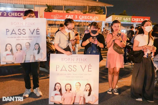 Phe vé show diễn của Blackpink kể về phi vụ làm ăn sai lầm-2