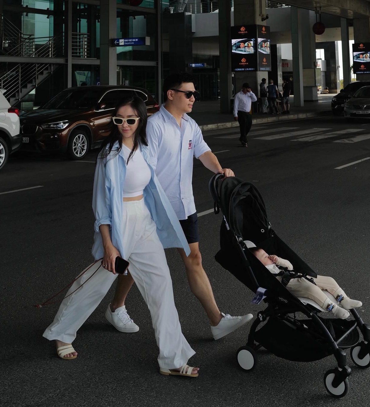 Hot mom Salim với phong cách thời trang mùa hè trẻ trung, đáng tham khảo-2