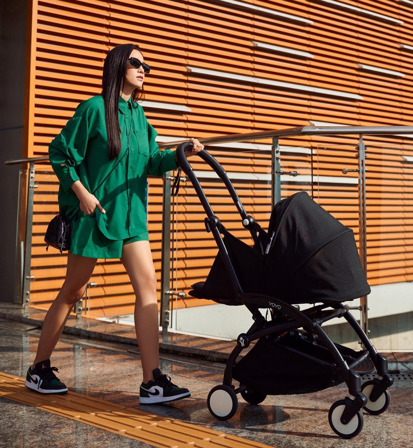 Hot mom Salim với phong cách thời trang mùa hè trẻ trung, đáng tham khảo-4