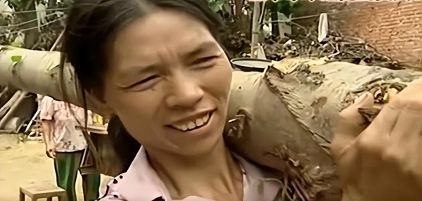 Người phụ nữ suốt 40 năm ngủ... mở mắt-5