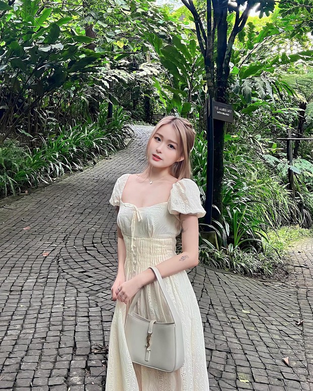 Jenny Huỳnh và Chao: 2 tiểu thư giàu giỏi chung khung hình, check-in đúng nơi BLACKPINK ở khi đến Hà Nội-5