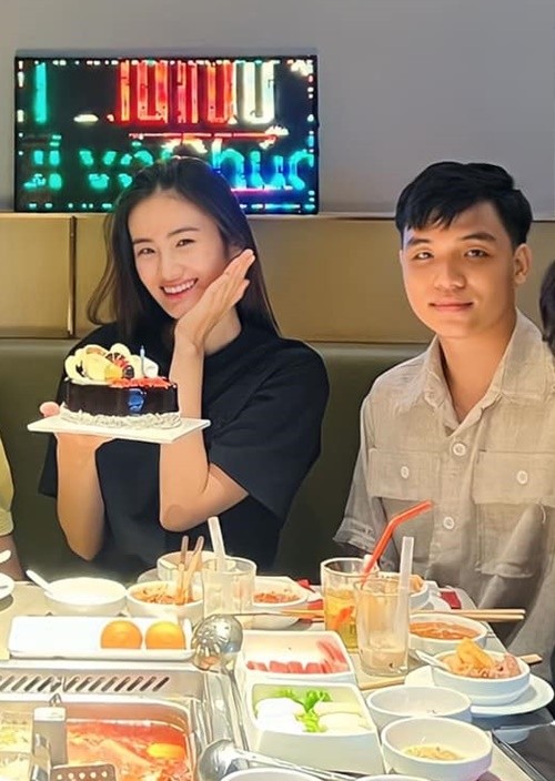 Hoa hậu Ý Nhi bị khui phát ngôn bất nhất về mối tình hồi cấp 3?-2