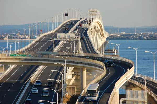 Mãn nhãn trước công trình đường hầm băng biển ấn tượng của người Nhật-1