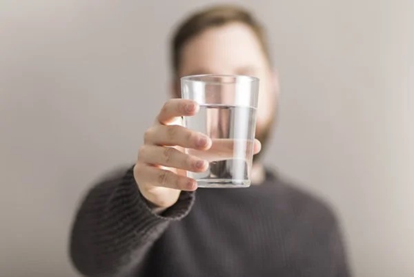 Giảm cân bằng phương pháp Water Fasting - nhịn ăn bằng nước tốt hay hại cho sức khỏe?-3