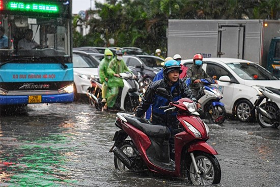 Mưa lớn tiếp tục gia tăng trên cả nước