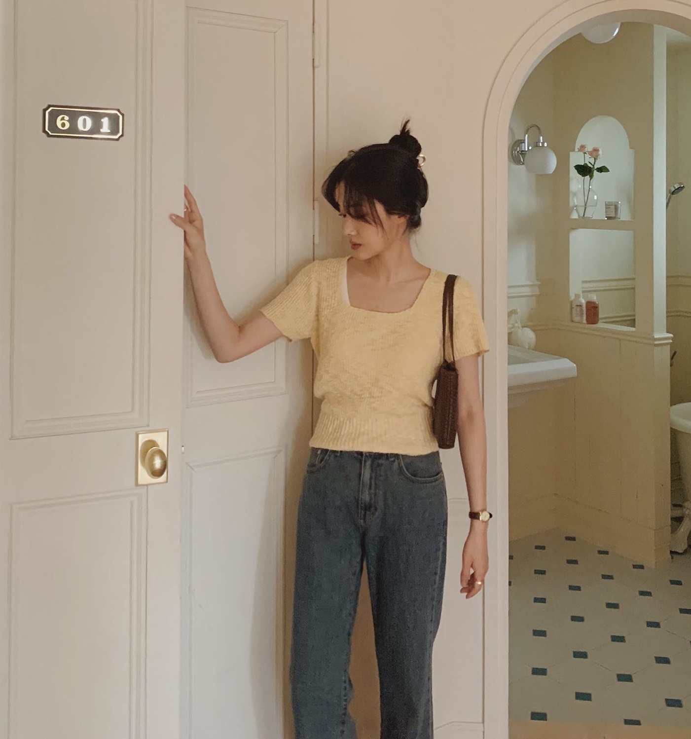 Mẫu áo sang xịn mịn đang được yêu thích không kém áo thun-4