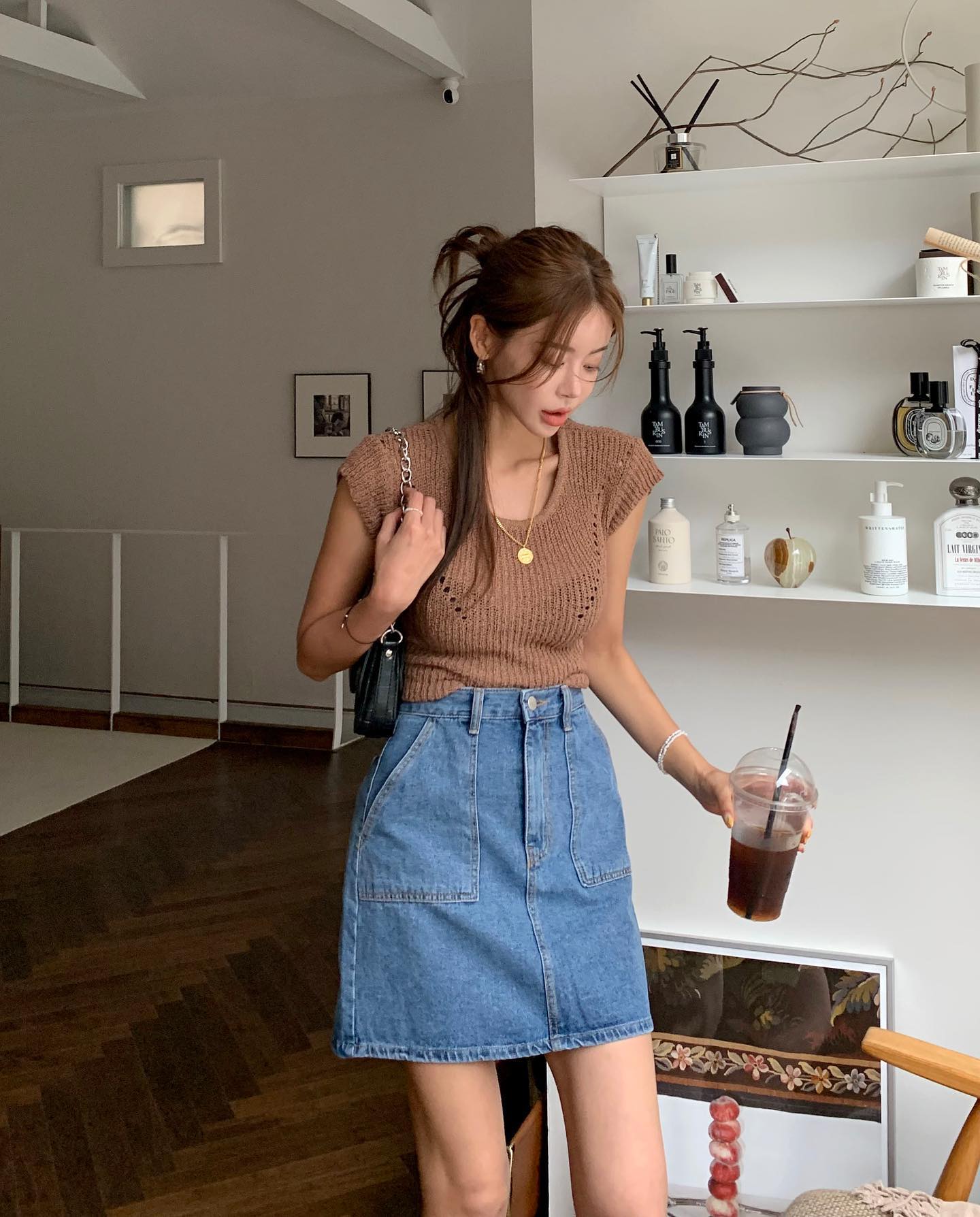 Mẫu áo sang xịn mịn đang được yêu thích không kém áo thun-5