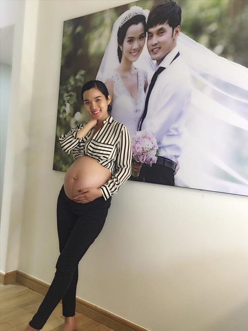 Mẹ đơn thân về làm vợ Ưng Hoàng Phúc, bầu bí tăng 20kg, giờ là gái 3 con dáng đẹp phát mê-3