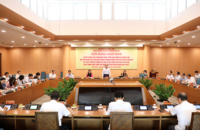 Tập trung chỉ đạo triển khai quyết liệt các dự án liên quan đến đầu tư 3 lĩnh vực y tế, giáo dục, văn hoá-1