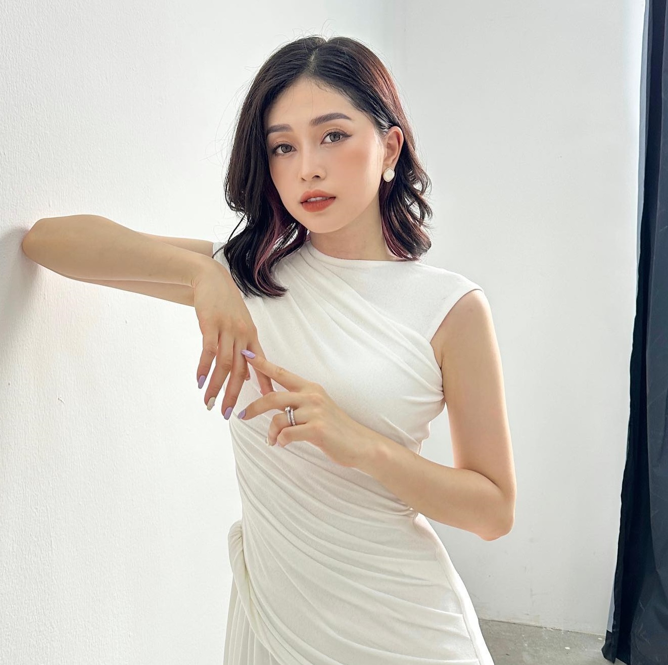 4 kiểu tóc ngắn thanh lịch của các mỹ nhân Việt-8