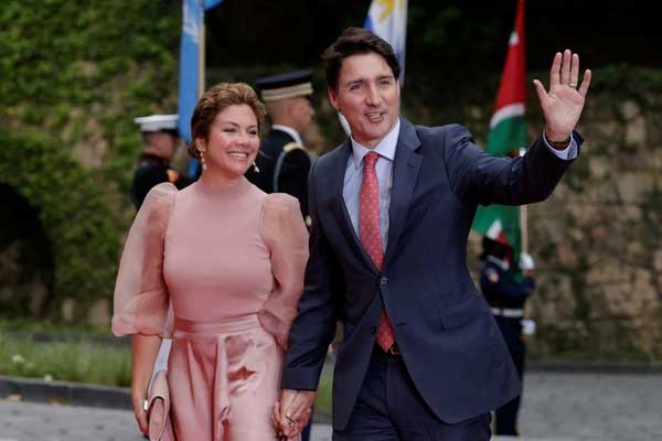 Vợ chồng Thủ tướng Canada bất ngờ thông báo ly thân-1