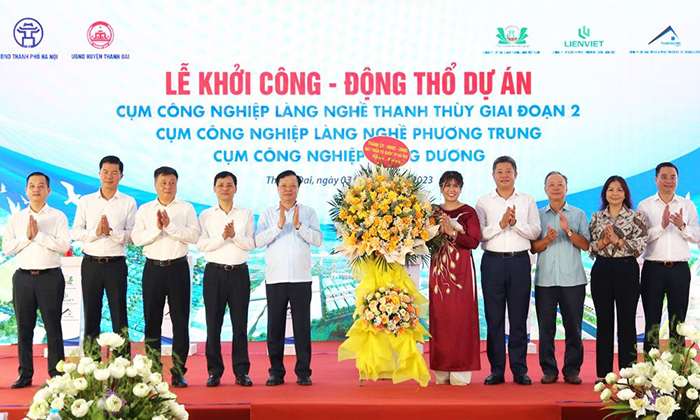 Bí thư Thành ủy Đinh Tiến Dũng dự lễ khởi công 3 cụm công nghiệp tại Thanh Oai-2