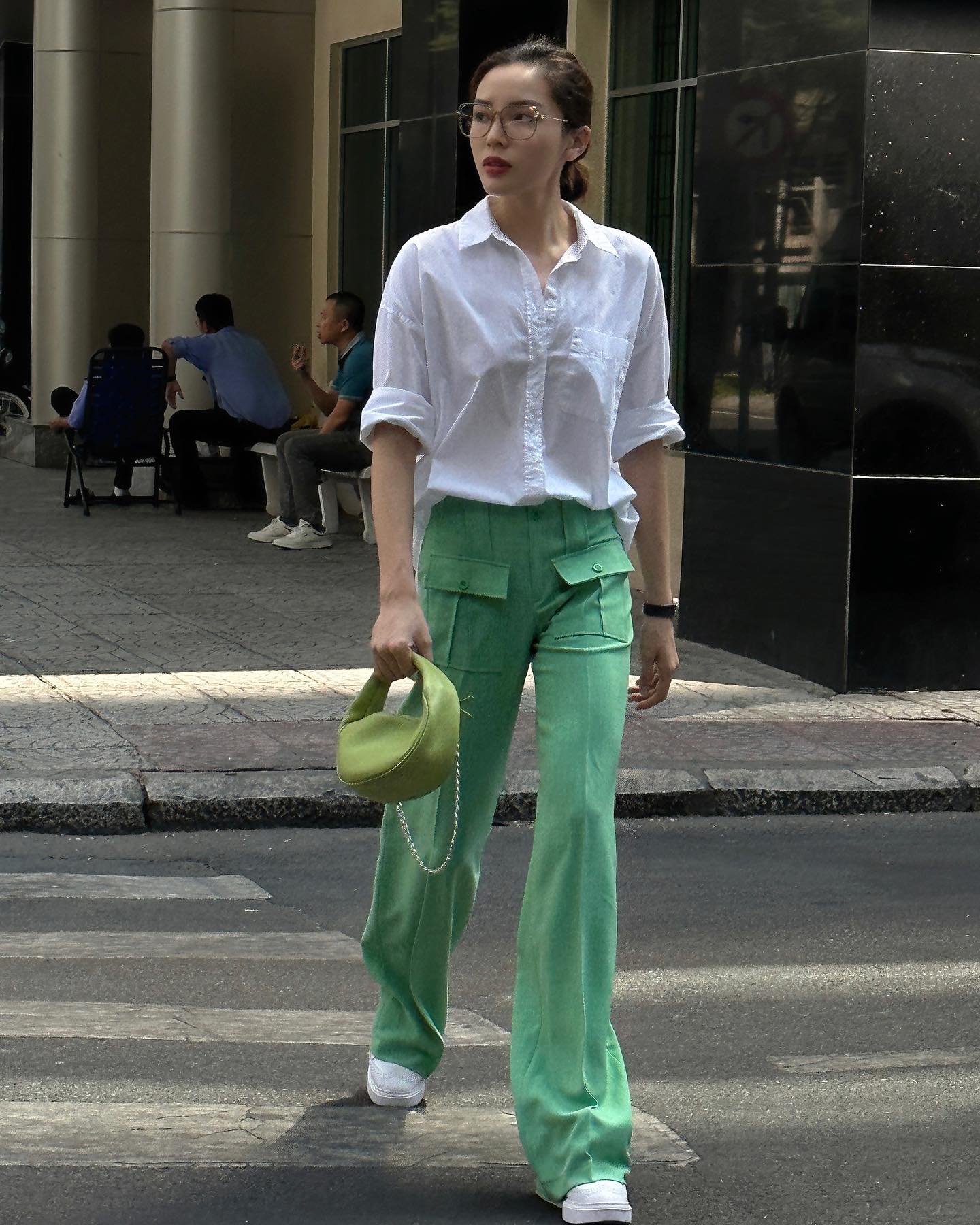 5 kiểu quần ống rộng khiến các mỹ nhân Việt mê mẩn-9