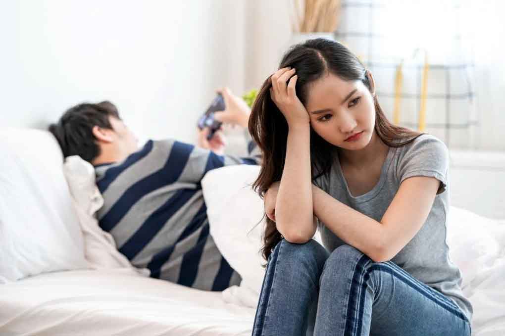 Cho bố vợ mượn tiền, hành động sau đó của chồng khiến tôi xấu hổ-1