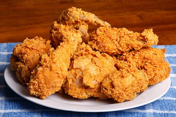 Bỏ ngay 6 thực phẩm này ra khỏi thực đơn hàng ngày vì rất hại cho não, khiến bạn 30 tuổi mà trí nhớ như người già 70-1