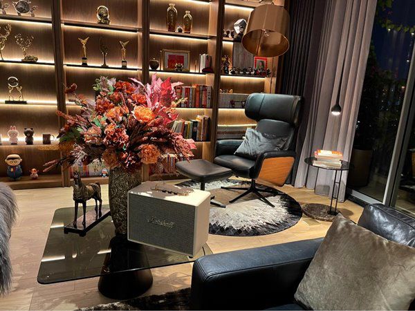 Căn penthouse của MC Thành Trung và vợ cựu tiếp viên hàng không: Rộng 260m2, nội thất sang xịn chuẩn đẳng cấp-7