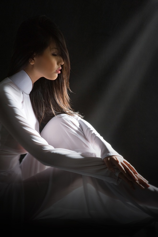 Mai Phương Thúy cũng từng bị netizen đòi tước vương miện vì 1 bộ ảnh, 8 năm sau mới dám nhắc lại ồn ào-1