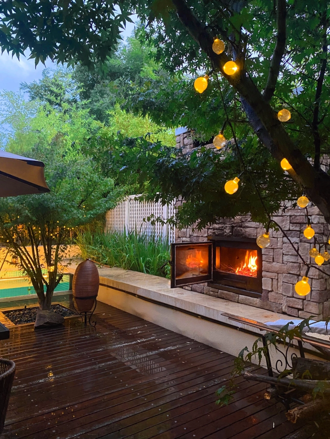 Biệt thự rộng 400m2, sân và bên hông nhà trồng đủ loại cây khiến chủ nhân nghĩ đang sống trong rừng-5