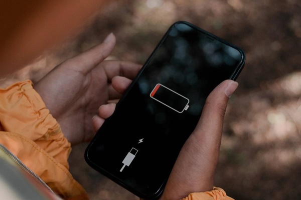 Tắt tính năng này trên iPhone để kéo dài thời gian sử dụng khi pin sắp cạn-1