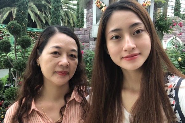 Lời dặn con lúc mới đăng quang của mẹ Hoa hậu Thế giới Việt Nam 2019 được dân mạng chia sẻ lại, ai cũng khen-2