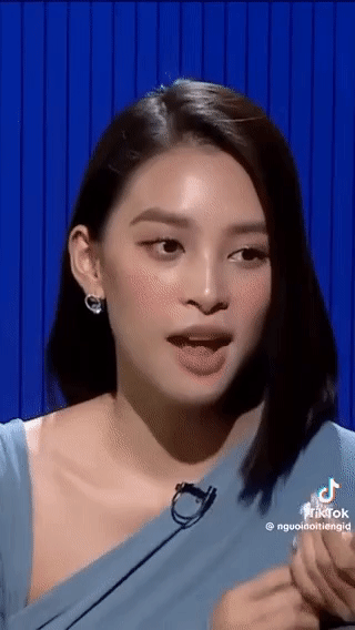 Tiểu Vy được khen ngợi vì chia sẻ sau đăng quang: Đã là Hoa hậu, mỗi khi nói phải suy nghĩ thật kỹ-1