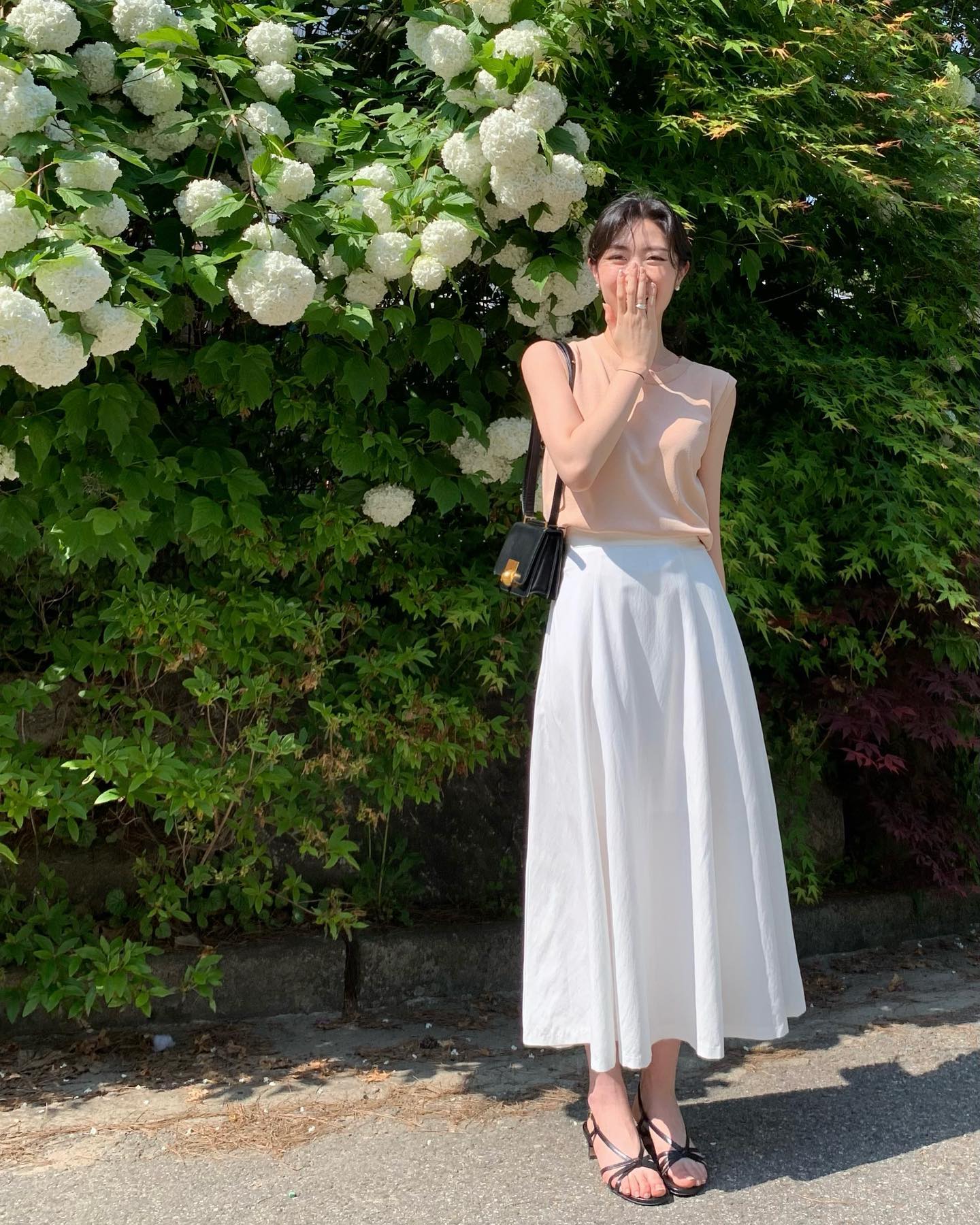 Chân váy chữ A - món thời trang ai mặc cũng đẹp-2